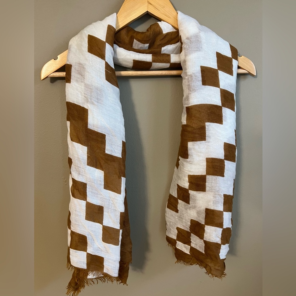Checker Pattern Lightweight Accessory Scarf